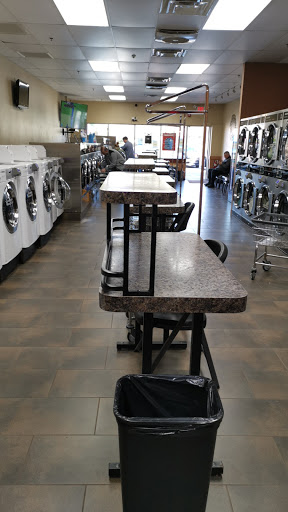 Laundromat «Laundry Place», reviews and photos, 3800 Quakerbridge Rd #2, Hamilton Township, NJ 08619, USA