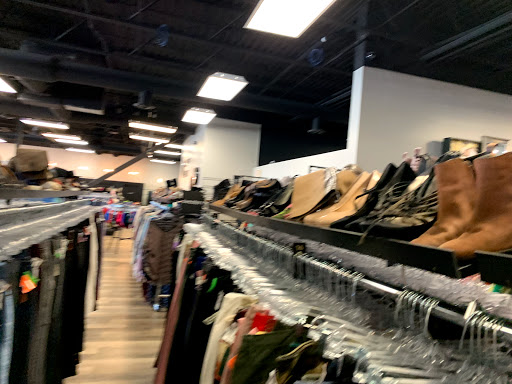 Used Clothing Store «Clothes Mentor», reviews and photos, 2551 45th St S # 113, Fargo, ND 58104, USA