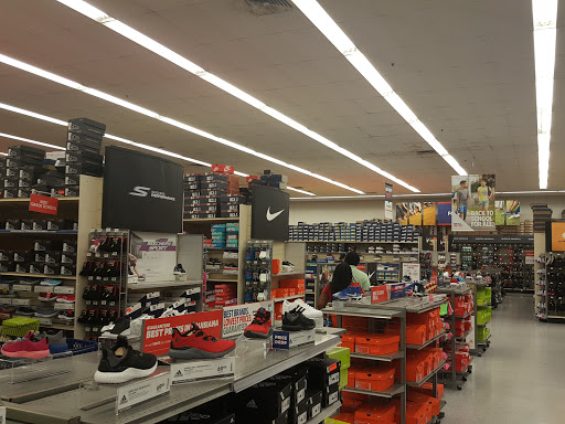 Sporting Goods Store «Academy Sports + Outdoors», reviews and photos, 10808 Industriplex Blvd, Baton Rouge, LA 70809, USA