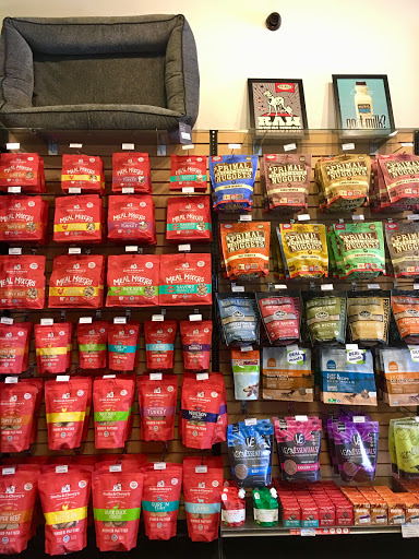 Pet Supply Store «The Whole Dog Market», reviews and photos, 3300 Cobb Pkwy #108, Atlanta, GA 30339, USA