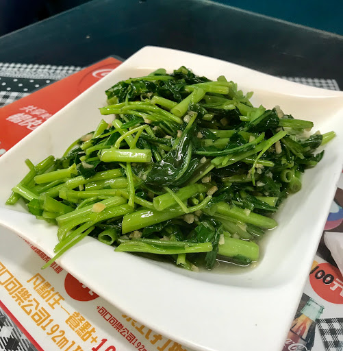 阿珠的店-高雄鼓山 必吃平價排隊美食 學生銅板多國料理 人氣海鮮首選推薦(近西子灣) 的照片