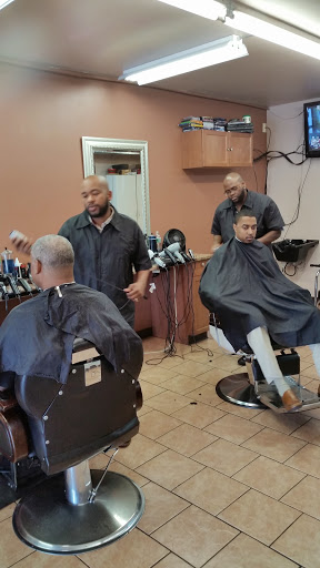 Barber Shop «Professional Barber Shop», reviews and photos, 378 Dover Rd, Toms River, NJ 08757, USA