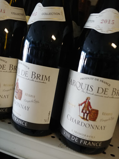 Liquor Store «Shrewsbury Liquor», reviews and photos, 230 Shrewsbury Plaza, Shrewsbury, NJ 07702, USA