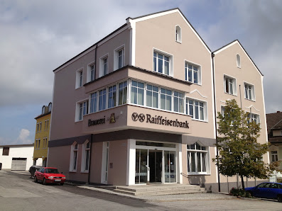 Raiffeisenbank i. Lkrs. Passau-Nord eG - Geschäftsstelle Hutthurm Marktplatz 5, 94116 Hutthurm, Deutschland