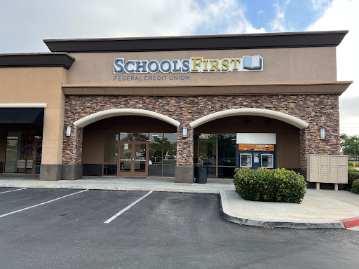 Federal Credit Union «SchoolsFirst Federal Credit Union - La Habra», reviews and photos
