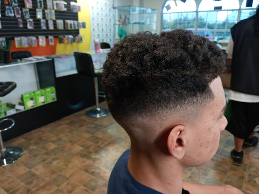 Barber Shop «Classics Barber Shop», reviews and photos, 30561 US Hwy 19 N, Palm Harbor, FL 34684, USA