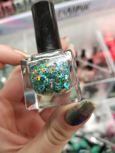 Variety Store «Five Below», reviews and photos, 309 Lancaster Ave, Wayne, PA 19087, USA