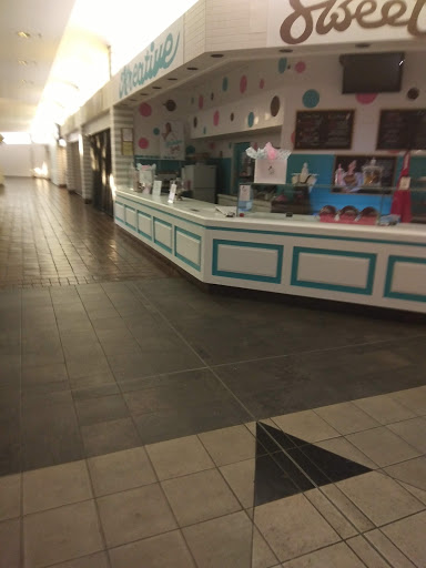 Shopping Mall «Hickory Ridge Mall», reviews and photos, 6075 Winchester Rd, Memphis, TN 38115, USA