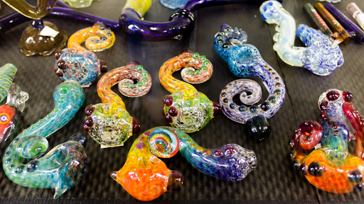 Tobacco Shop «Hempire State Smoke Shop», reviews and photos, 2340 Lyell Ave, Rochester, NY 14606, USA