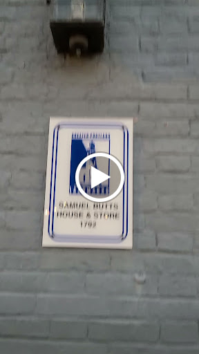 Wine Store «Sweetgrass Winery & Distillery Old Port Tasting Room and Shop», reviews and photos, 324 Fore St, Portland, ME 04101, USA