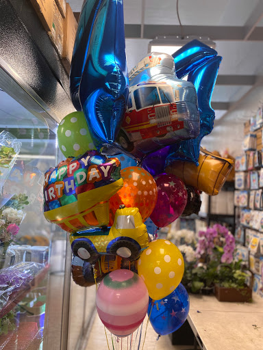 Florist «Everyday Flowers and Balloons», reviews and photos, 512 El Camino Real, Redwood City, CA 94063, USA