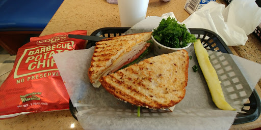 Sandwich Shop «The Picnic Basket», reviews and photos, 501 N Milwaukee Ave, Libertyville, IL 60048, USA