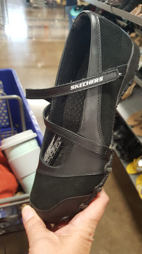 Thrift Store «Goodwill Retail Store of Springfield – Battlefield», reviews and photos, 3151 S Kansas Expy, Springfield, MO 65807, USA