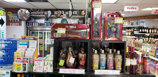 Liquor Store «Howe Liquor Mart», reviews and photos, 61 Howe Ave, Shelton, CT 06484, USA