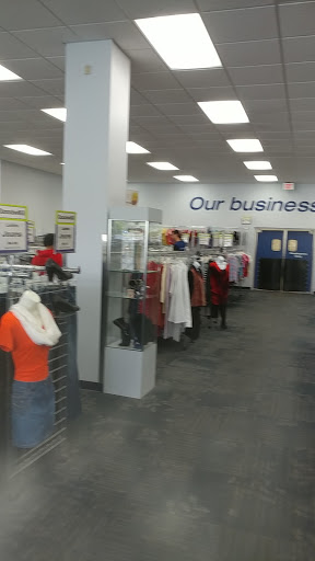 Thrift Store «Goodwill Bailey Bridge Retail Store», reviews and photos, 11749 Hull Street Rd, Midlothian, VA 23112, USA