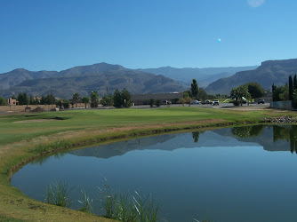 Desert Lakes Golf Course