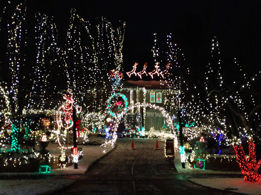 Park «Pier Park», reviews and photos, 350 Lake Shore Rd, Grosse Pointe Farms, MI 48236, USA