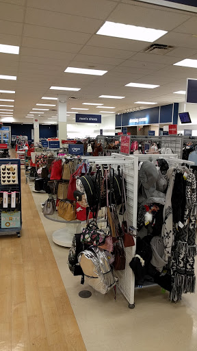 Department Store «Marshalls», reviews and photos, 32 Lyman St, Westborough, MA 01581, USA