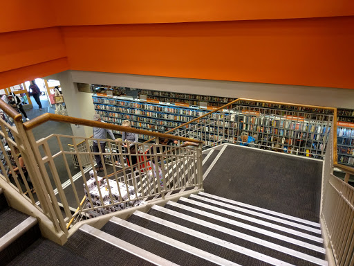 Used Book Store «2nd & Charles», reviews and photos, 1 W Flatiron Crossing Dr, Broomfield, CO 80021, USA