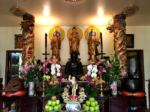 Huong Tich Buddhist Temple