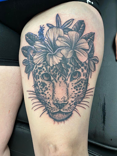 Explore tattoo ideas for fathers, creative tattoo ideas in Knoxville, available at Skin Surffers