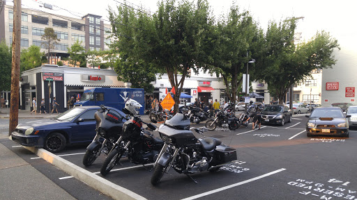 Harley-Davidson Dealer «PDX Speed Shop Harley-Davidson», reviews and photos, 1313 NW Kearney St, Portland, OR 97209, USA