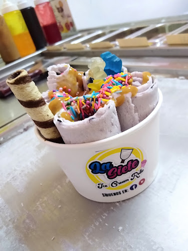 La Siete - Ice Cream Rolls - Heladería