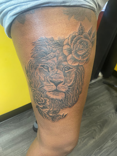 Explore cat tattoo ideas, creative tattoo ideas in Deer Park, available at Golden 7 Tattoos