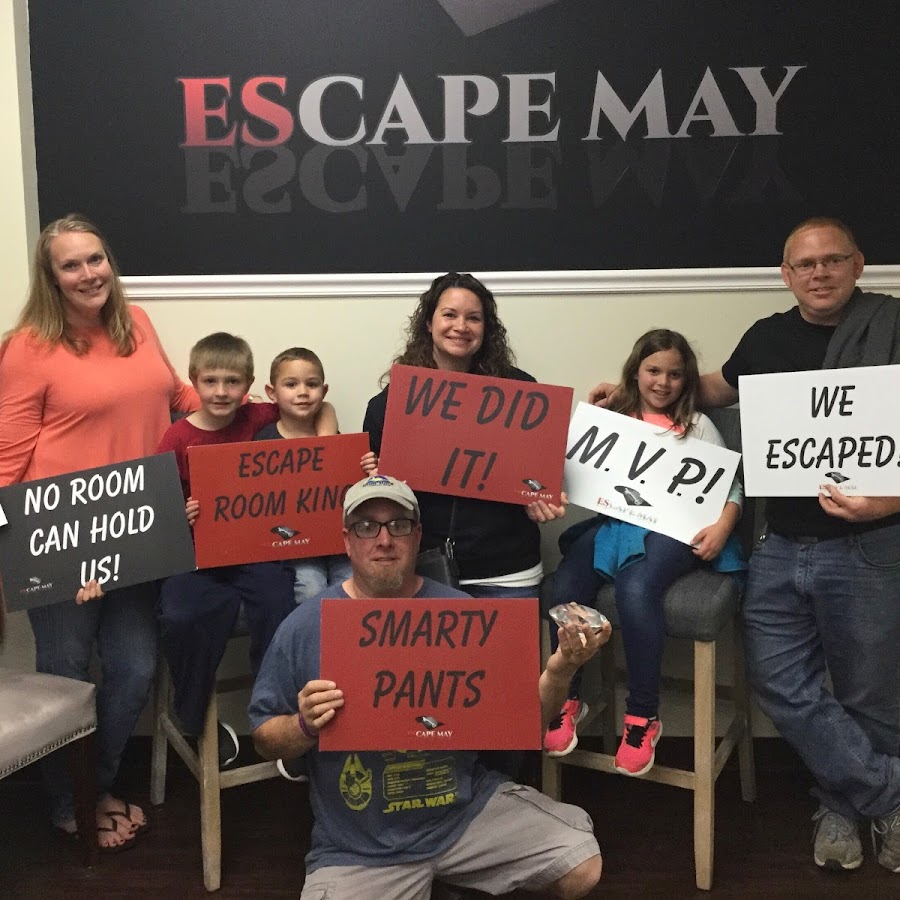 Escape May Escape Rooms