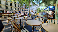 Atmosphère du Restaurant Brasserie Pastis à Paris - n°19
