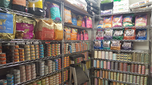 Pet Supply Store «Spoiled Brats», reviews and photos, 4 Bennett Ave, New York, NY 10033, USA