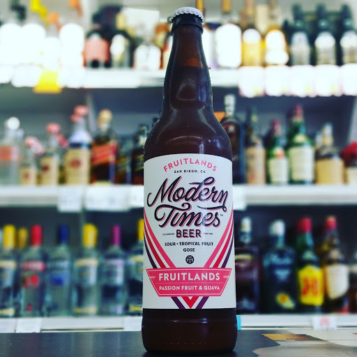 Liquor Store «Korker Liquor», reviews and photos, 2229 East Coast Hwy, Corona Del Mar, CA 92625, USA