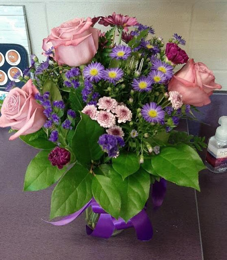 Florist «Designs By Tammy Your Florist», reviews and photos, 2625 W Danforth Rd, Edmond, OK 73012, USA