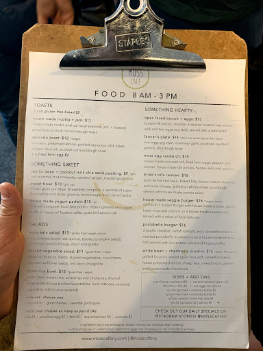 New American Restaurant «Moss Café», reviews and photos, 3260 Johnson Ave, Bronx, NY 10463, USA