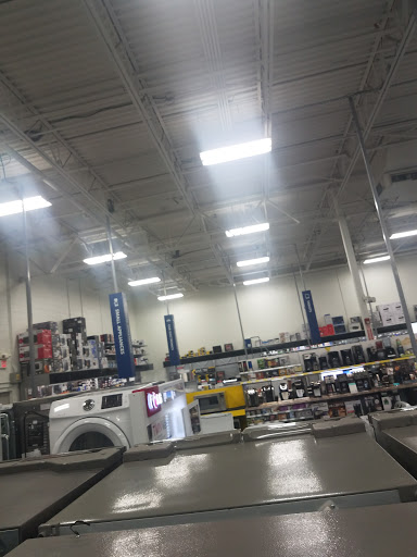 Electronics Store «Best Buy», reviews and photos, 390 Northridge Mall, Salinas, CA 93906, USA