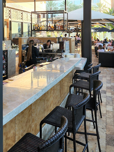 Restaurant «The Cheesecake Factory», reviews and photos, 600 Spectrum Center Dr, Irvine, CA 92618, USA