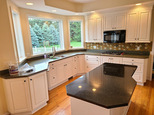 Painter «Red Truck Painting», reviews and photos, 469 Pearl St, Rochester, NY 14607, USA