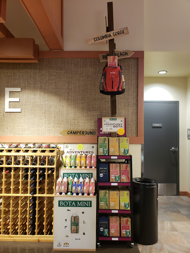 Liquor Store «Snoqualmie Tobacco & Liquor Company», reviews and photos, 37500 SE North Bend Way, Snoqualmie, WA 98065, USA