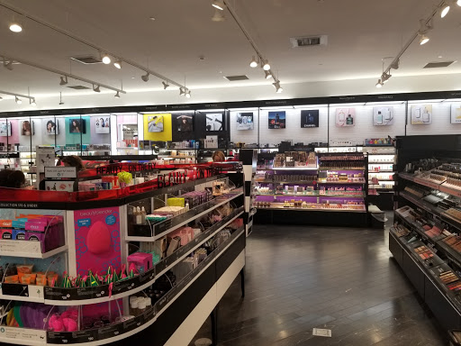 Cosmetics Store «SEPHORA», reviews and photos, Smith Haven Mall Smith Haven Mall, Lake Grove, NY 11755, USA