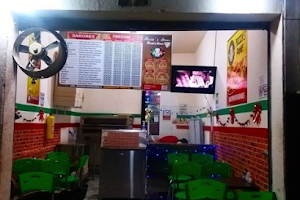 PIZZAS ROME - Pizzeria en Buenos Aires Medellin image