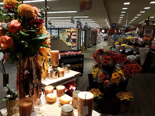 Grocery Store «Safeway», reviews and photos, 1298 W Capitol Ave, West Sacramento, CA 95691, USA