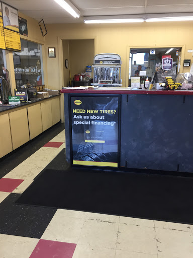 Car Repair and Maintenance «Midas», reviews and photos, 336 N Pleasantburg Dr, Greenville, SC 29607, USA