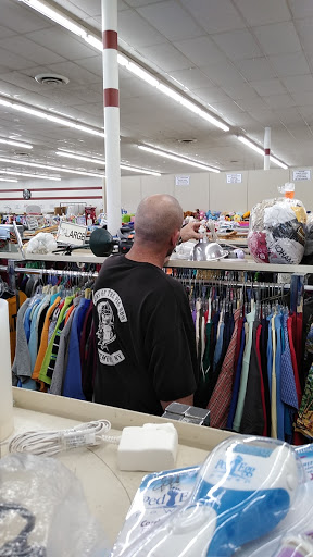 Thrift Store «Quality Thrift Store», reviews and photos, 5133 S Peoria Ave, Tulsa, OK 74105, USA