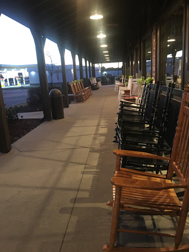 American Restaurant «Cracker Barrel Old Country Store», reviews and photos, 407 Beltline Rd SW, Decatur, AL 35601, USA