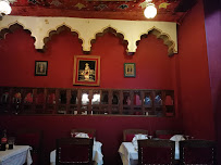 Atmosphère du Restaurant indien halal Restaurant Indienne Au Palais de l'Himalaya à Paris - n°8