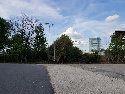 Used Car Dealer «Carvana Orlando», reviews and photos, 2443 W Airport Blvd, Sanford, FL 32771, USA