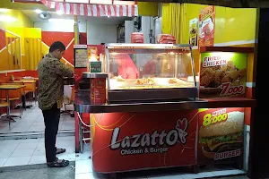 Lazatto Chicken and Burger image