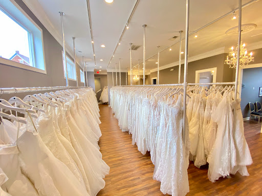 Bridal Shop «Carrie Karibo Bridal Boutique», reviews and photos, 334 W Benson St, Cincinnati, OH 45215, USA