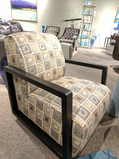 Furniture Store «Art Van Furniture - Traverse City», reviews and photos, 1775 Oak Hollow Dr, Traverse City, MI 49686, USA