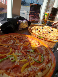 Plats et boissons du Pizzeria PIZZA EAT Montpellier - n°10